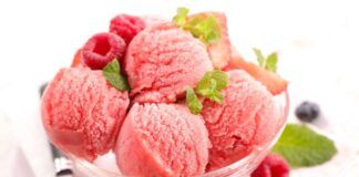 Con le fragole realizzo il gelo ghiacciato la merenda preferita dai miei figli e da me solo 170 kcal - RicettaSprint