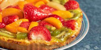 La mia crostata alla frutta si prepara in 10 minuti, non deve neanche cuocere, il dessert perfetto dell'estate