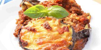 La parmigiana di melanzane in padella, non accendo il forno e non friggo nulla, solo 180 Kcal
