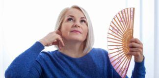 Durante la menopausa puoi dire addio a questo cibo o le caldane ti travolgeranno - RicettaSprint