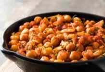 Padellata di ceci e pomodorini in 10 minuti Padellata di ceci con pomodorini