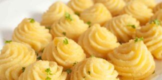 Le patate così sembrano tanti piccoli dessert, io ormai non ne posso più fare a meno e li ho fatti anche questa sera - RicettaSprint