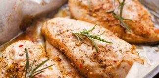 Il pollo cotto così si scioglie in bocca e ha poche calorie, ormai lo faccio un giorno sì e l’altro pure - RicettaSprint
