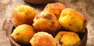 Polpettine di patate e pancetta croccantissime: ti dico io come farle che scrocchiano in bocca, dentro restano cremose e pure filanti!