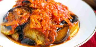Quando preparo le melanzane alla contadina mi chiedono tutti il bis ovviamente la ricetta è della mia nonna