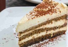Strati di crema alla ricotta e yogurt, la mia torta al caffè è irresistibile, non accendi neanche il forno, pronta in 10 minuti