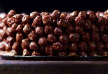 Torta al cioccolato senza cottura, durante l’estate è il dolce preferito di tutta la mia famiglia! Torta al cioccolato senza cottura, durante l'estate è il dolce preferito di tutta la mia famiglia! - RicettaSprint