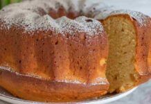 Torta della nonna rivisitata, ho messo in mezzo anche una manciata di mandorle, se la sono divorata Torta della nonna rivisitata, ho messo in mezzo anche una manciata di mandorle, se la sono divorata - RicettaSprint