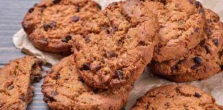 Ho improvvisato con le dosi del dietologo dei biscotti leggerissimi, a colazione e merenda sono i protagonisti, solo 55 kcal