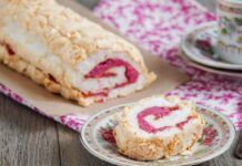 Questo non è il solito rotolo che conosci, ma una perfetta meringa fruttata: ricetta facile facile dalla golosità stupefacente