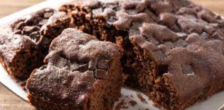 Tortina al cioccolato in 5 minuti, da quando la preparo i miei figli non mangiano più cibo spazzatura!