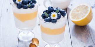Per i miei amici ho preparato un dessert speciale: una crema che resta cremosa pure fredda e tanta soffice panna, di sicuro li sorprendo!