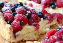 Buona si la crostata alla marmellata ma da quando ho aggiunto la crema quanti complimenti: il tempo di metterla a tavola che è finita!