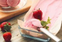 Gelato alla fragola subito pronto, una frullata e lo porto a tavola 3 ingredienti e zero zuccheri, che vuoi di più!