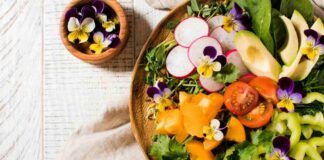 Che cosa mangiare in estate per stare freschi e non rinunciare ai sapori
