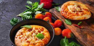 Ora si che si ragiona: se la voglia di pizza è tanta con questa ricetta ti togli lo sfizio subito, 0 lievitazione e cottura in padella!