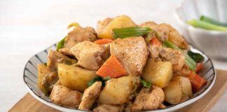 Non mi va di stare ore in cucina, il pollo lo faccio a pezzetti e lo butto in padella con le verdure, è pure più buono di quello al forno
