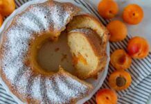 Soluzione lampo per albicocche troppo mature: questo ciambellone morbidissimo è piaciuto a tutti, così ho evitato sprechi in modo geniale!