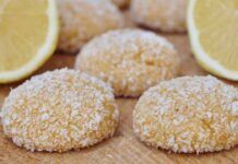 Quando ho visto questi limoni al mercato, ho subito pensato ai miei dolcetti preferiti, così golosi e morbidi che si mangiano di gusto!