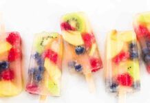 Da quando ho scoperto la ricetta del ghiaccioli light, li preparo tutte le sere per la indomani ghiaccioli light