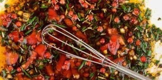Dai sapore a qualunque piatto freddo e persino alle bruschette con questa marinata di pomodori, è la miscela segreta del mio successo!
