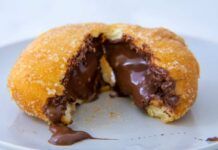 Lasciati conquistare da questi bomboloni furbi, mio marito e i bambini non fanno che chiedermeli: golosi bocconcini da fare al volo Lasciati conquistare da questi bomboloni furbi, mio marito e i bambini non fanno che chiedermeli: golosi bocconcini da fare al volo