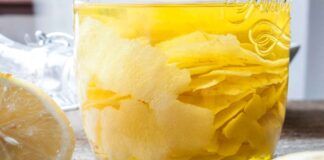 Prendi le bucce di un limone e mettile in un barattolo, non immagini quante cose puoi farci non solo in cucina - RicettaSprint