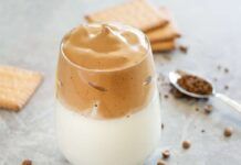 Cappuccino freddo la coccola serale che appagherà la tua voglia di dolce Cappuccino freddo la coccola serale che appagherà la tua voglia di dolce