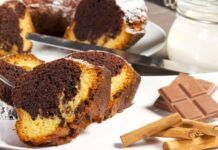 Metto insieme cioccolato e panna in un ciambellone e tolgo il burro, incredibile come venga morbido Ciambellone con cioccolato e panna