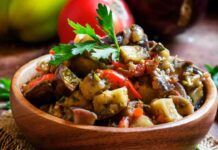 Guarda che ti combino con peperoni, cipolla e melanzane, dal contorno leggero al condimento perfetto, basta prepararli così! Guarda che ti combino con peperoni, cipolla e melanzane, dal contorno leggero al condimento perfetto, basta prepararli così!
