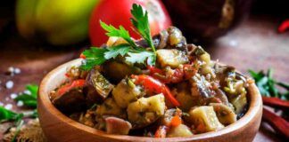 Guarda che ti combino con peperoni, cipolla e melanzane, dal contorno leggero al condimento perfetto, basta prepararli così!