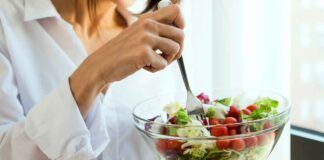 Mangiare insalata tutti i giorni conviene davvero? 5 effetti che nessuno conosce ma che ti cambiano la vita - RicettaSprint