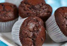 Cuore intenso al cioccolato, questa merenda è la migliore di sempre e con meno di 70 kcal - RicettaSprint