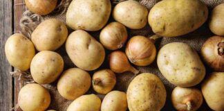 Da quando faccio così patate e cipolle non germogliano più, basta sprechi in cucina! - RicettaSprint