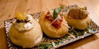 Pizzette fritte Gourmet dimentica i soliti condimenti con queste spacchi prendi per la gola tutti persino le amiche che sono a dieta