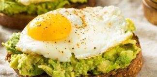 Questo toast saporito ti farà dimenticare i carboidrati, uno spuntino tanto buono ma non ti fa ingrassare!