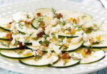 Ho stregato tutti col mio speciale carpaccio di zucchine, noci miele e un tocco di grana per ottenere un capolavoro!