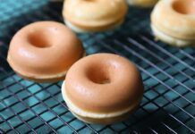 Ciambelle senza impasto e senza grassi, la ricetta salutare di zia Teresa non si discute, lei è pure diabetica! Ciambelle senza impasto e senza grassi, la ricetta salutare di zia Teresa non si discute, lei è pure diabetica!