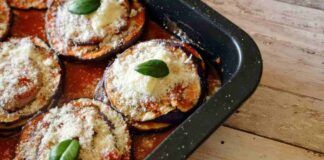 Io li chiamo i panini della salute, con le melanzane faccio dei panini fantastici da 60 kcal appena e sono eccezionali!