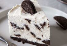 Questo dessert ti salva in ogni occasione, basta un pacchetto Oreo e guarda che ti combino, farai un figurone