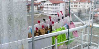 Dove non si possono stendere i panni sul balcone?