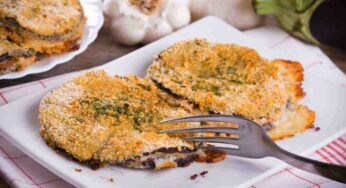 Faccio i cordon bleu di melanzane coti al forno, sono light e filanti, solo 300 kcal