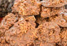 Con questi dolcetti al cioccolato prendo mio marito per la gola, pronti in dici minuti spariscono subito dal vassoio Con questi dolcetti al cioccolato prendo mio marito per la gola, pronti in dici minuti spariscono subito dal vassoio - RicettaSprint