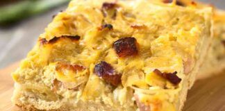 Focaccia della nonna con patate, cipolla e mortadella una bomba, croccante al punto giusto sarà un gran successo