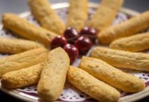 I biscottoni di mia nonna restano intatti e fragranti anche dopo averli inzuppati nel latte, prova subito la ricetta