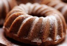 Con queste ciambelline, ti togli lo sfizio di un dolcetto goloso, senza sentirti in colpa: ricetta lampo da appena 60 kcal! Con queste ciambelline, ti togli lo sfizio di un dolcetto goloso, senza sentirti in colpa: ricetta lampo da appena 60 kcal!