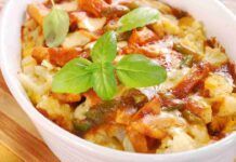 Cavolfiore, patate e peperoni al forno Il mio mix perfetto cavolfiore, patate e peperoni, metto tutto in teglia, l'unico modo per far mangiare a tutti le verdure