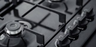 Cosa fare e chi chiamare se il piano cottura non funziona?