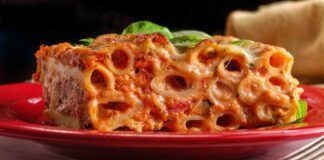 Quando voglio essere certa del pranzo e stupire tutti non posso che preparare la pasta al sugo così, se la spazzolano in poco tempo