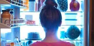 Evviva lo spuntino di mezzanotte! Fa dimagrire davvero, me l'ha rivelato il nutrizionista - RicettaSprint